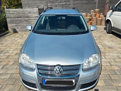 Gebraucht VW Golf VI Trendline 80 PS (58 kW) 2009 Silber Kleinwagen