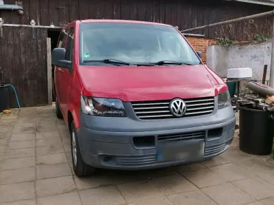 Gebraucht VW T5 102 PS (75 kW) 2007 Rot Van