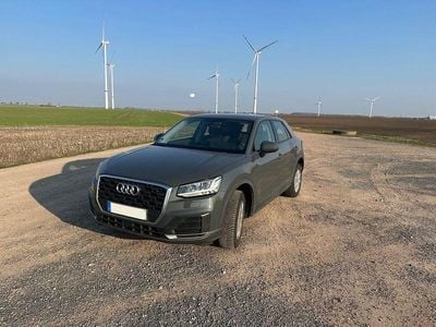 Usata Audi Q2 116 CV (85 kW) 2018 Grigio SUV