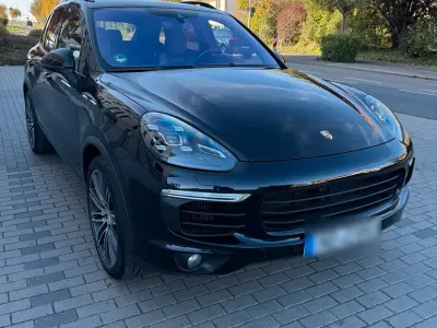 Gebraucht Porsche Cayenne Diesel 262 PS (192 kW) 2026 Schwarz SUV