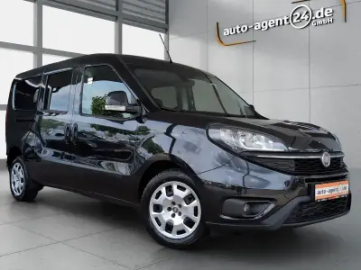 Gebraucht Fiat Doblò 120 PS (88 kW) 2022 Schwarz metallic Van / Kleinbus
