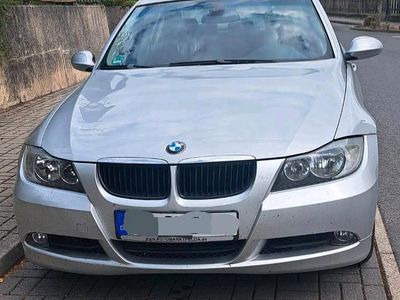 Gebraucht BMW 320 150 PS (110 kW) 2006 Limousine