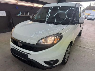 Gebraucht Fiat Doblò 101 PS (74 kW) 2019 Weiß Van / Kleinbus