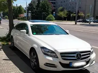 Gebraucht Mercedes CLS350 Shooting Brake 265 PS (194 kW) 2014 Weiß Kombi