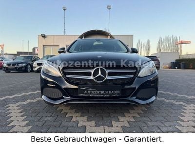 Gebraucht Mercedes C180 Avantgarde 156 PS (114 kW) 2015 Schwarz  unilack Kombi