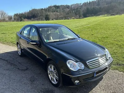 Gebraucht Mercedes C350 Elegance 272 PS (200 kW) 2007 Schwarz Limousine