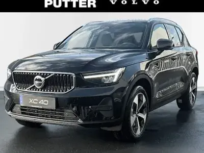 Ny Volvo XC40 Core 163 HK (119 kW) 2025 Sort SUV