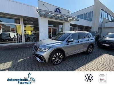 Gebraucht VW Tiguan Allspace R-line 193 PS (141 kW) 2024 Pyritsilber metallic (metallic) SUV