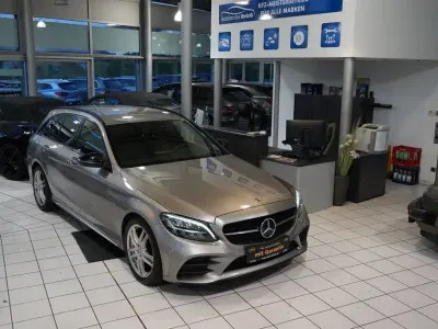 Gebraucht Mercedes C220 AMG line 194 PS (142 kW) 2020 Silber Kombi
