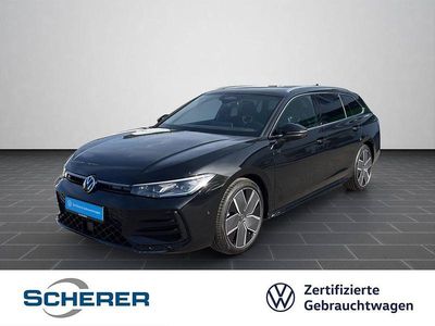 Usata VW Passat R-line 193 CV (141 kW) 2026 Grigio Station wagon