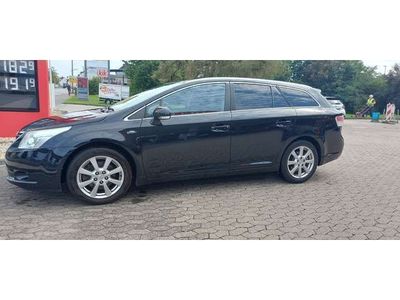 gebraucht Toyota Avensis Executive, 2.2 D-4D D-CAT Automatic, F1 Schaltung