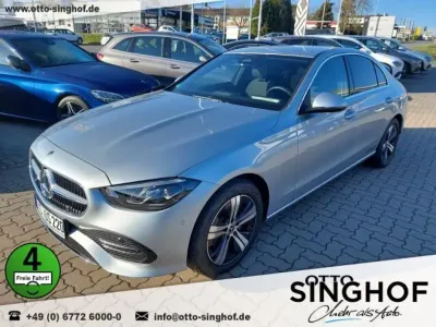 Gebraucht Mercedes 220 Avantgarde 200 PS (147 kW) 2025 Lack hightechsilber (metallic) Limousine