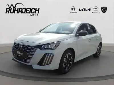 Neu Peugeot 208 Allure 101 PS (74 kW) 2025 Weiß Kleinwagen