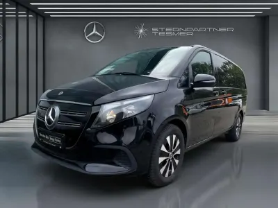 Używany Mercedes EQV300 150 kW (204 KM) 2024 Czarny Minivan