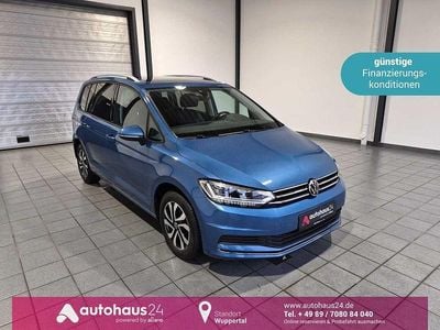 Blau Gebraucht 2021 VW Touran Active Van / Kleinbus | 28.490 € (Fairer Preis)