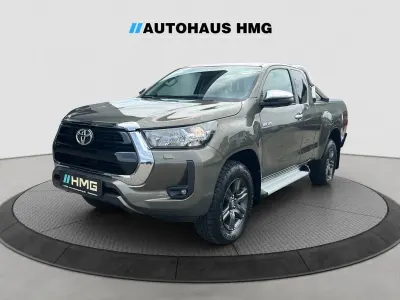 Gebraucht Toyota HiLux Comfort 150 PS (110 kW) 2022 Braun Pickup