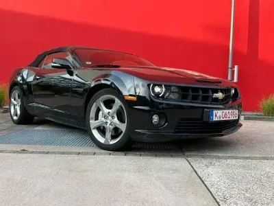 Gebraucht Chevrolet Camaro 405 PS (297 kW) 2012 Schwarz Cabrio