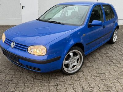 Gebraucht VW Golf IV 2001 Blau Limousine