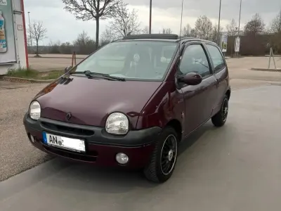Gebraucht Renault Twingo 75 PS (55 kW) 2002 Rot Kleinwagen