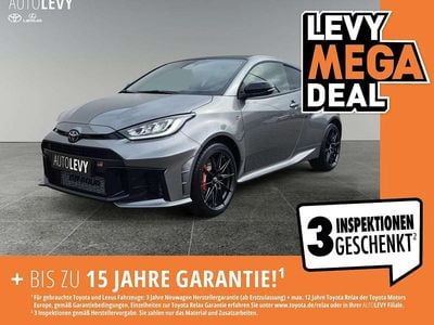 Usata Toyota Yaris 280 CV (205 kW) 2024 Grigio Utilitaria