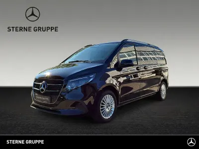 Gebraucht Mercedes V220 Style 163 PS (119 kW) 2025 Schwarz Van / Kleinbus