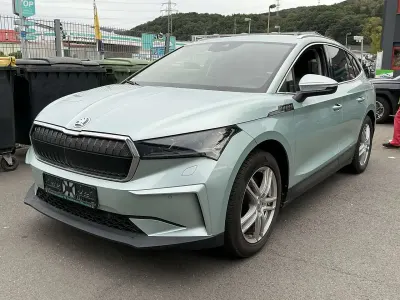 Gebraucht Skoda Enyaq iV Ambiente 150 kW (204 PS) 2022 Arctic silber metallic SUV