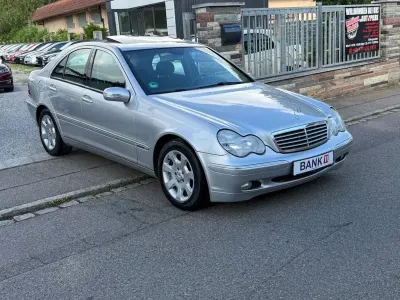 Gebraucht Mercedes C180 143 PS (105 kW) 2003 Limousine