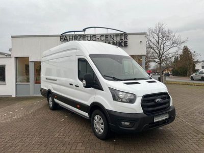 Weiß Gebraucht 2024 Ford Transit Van / Kleinbus | 28.990 € (Fairer Preis)