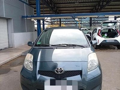 Usata Toyota Yaris 59 CV (43 kW) 2009 Blu Utilitaria
