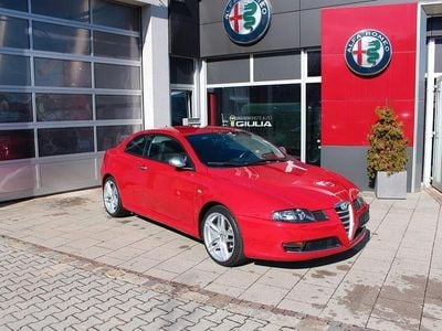 Gebraucht Alfa Romeo GT Quadrifoglio Verde 166 PS (122 kW) 2008 Rot Coupé