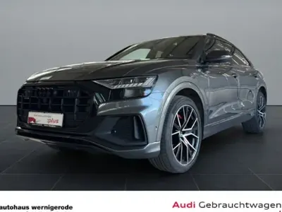 Gebraucht Audi Q8 Competition 286 PS (210 kW) 2023 Daytonagrau perleffekt SUV