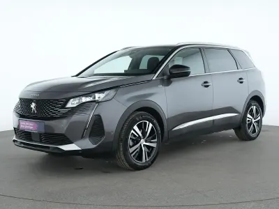 Gebraucht Peugeot 5008 GT 131 PS (96 kW) 2024 Platinium grau SUV