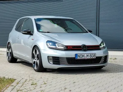 Gebraucht VW Golf VI GTI 211 PS (155 kW) 2010 Silber Kleinwagen