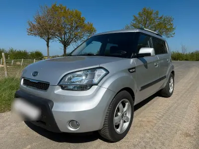 Gebraucht Kia Soul Vision 128 PS (94 kW) 2010 Silber SUV