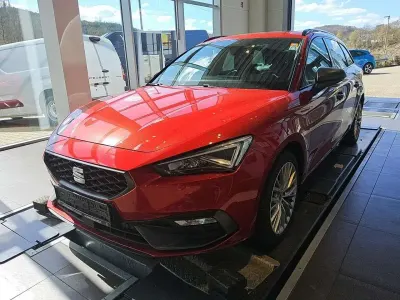 Gebraucht Seat Leon FR 204 PS (150 kW) 2021 "desire" rot Kombi