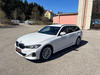 Usata BMW 318 Sport Line 150 CV (110 kW) 2022 Bianco Station wagon