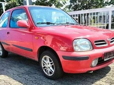 Gebraucht Nissan Micra 54 PS (39 kW) 1998 Rot Limousine