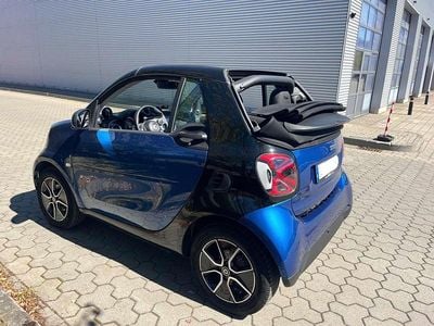 Gebraucht Smart ForTwo Electric Drive 60 kW (82 PS) 2021 Blau Cabrio