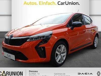 Ny Renault Clio V Evolution 67 HK (49 kW) 2025 Orange Sedan