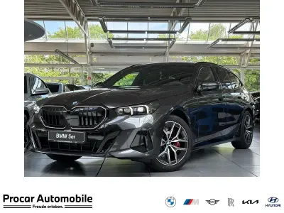 Neu BMW 540 M Sport 286 PS (210 kW) 2026 Grau Kombi