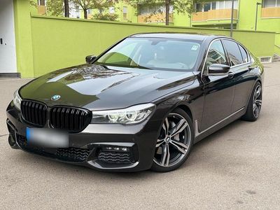 BMW 730