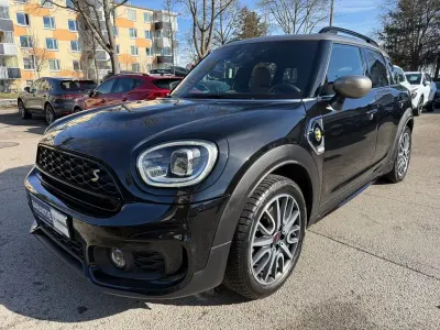 Second-hand Mini John Cooper Works Countryman 125 CP (91 kW) 2021 Negru SUV