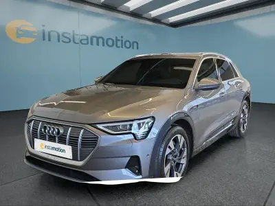 Gebraucht Audi e-tron 300 kW (408 PS) 2022 Grau SUV