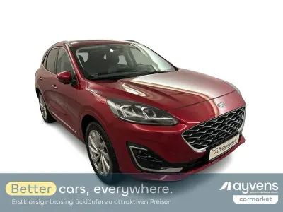 Używany Ford Kuga Vignale 152 KM (111 kW) 2021 Czerwony SUV
