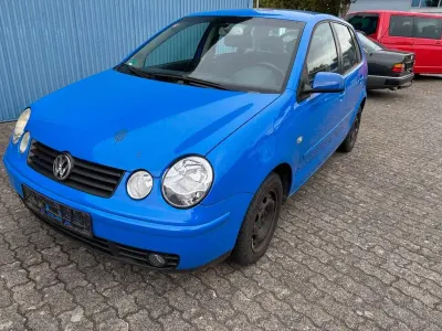 Gebraucht VW Polo Cricket 75 PS (55 kW) 2005 Blau Kleinwagen