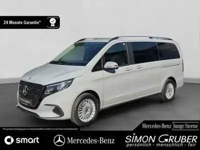 Gebraucht Mercedes V250 Style 190 PS (139 kW) 2025 Grau Van / Kleinbus