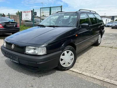 Gebraucht VW Passat 90 PS (66 kW) 1993 Schwarz Kombi