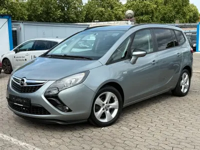 Gebraucht Opel Zafira Family 140 PS (102 kW) 2013 Grau Van / Kleinbus