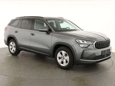 Neu Skoda Kodiaq Selection 150 PS (110 kW) 2026 Graphite grau metallic SUV