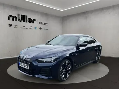 Gebraucht BMW i4 M Sport 442 kW (601 PS) 2026 Bmw individual tansanitblau Limousine